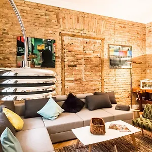 https://urbana-hipster-downtown-budapest.inbudapesthotels.com